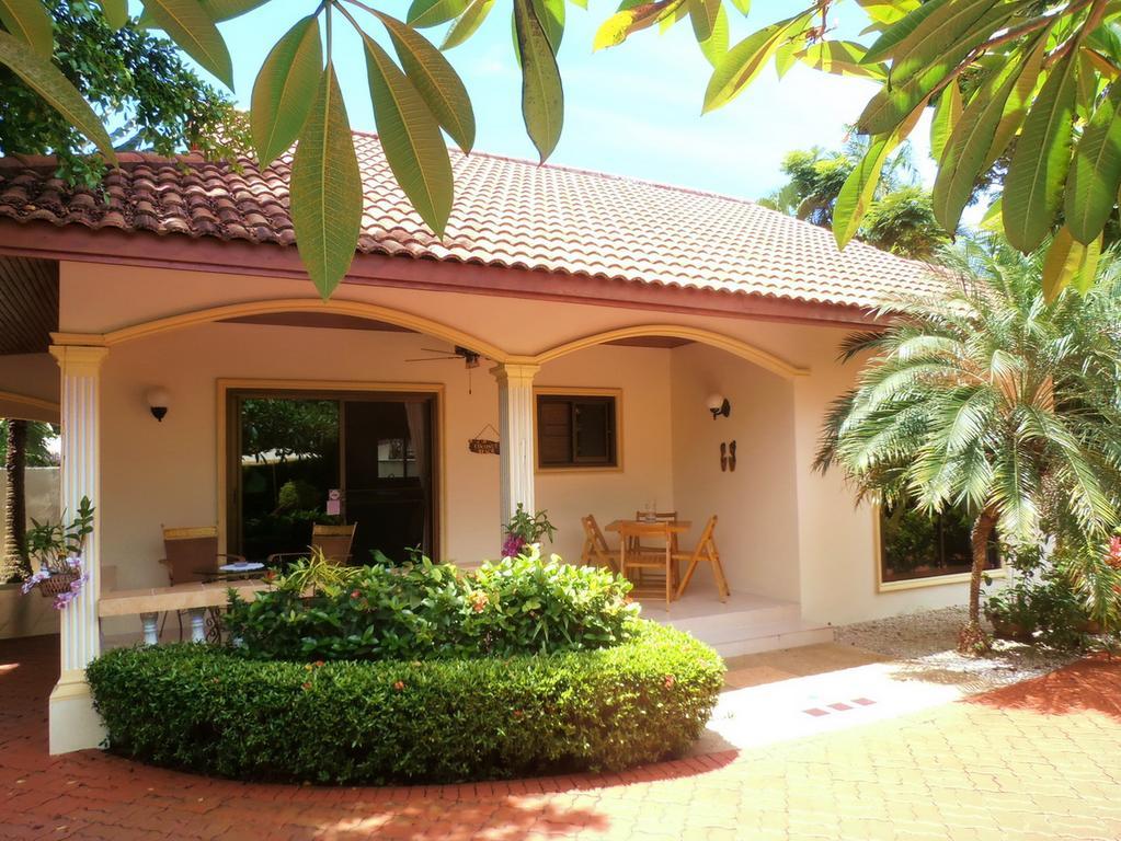 Coconut Paradise Holiday Villas Phuket Værelse billede