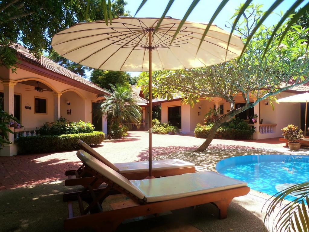 Coconut Paradise Holiday Villas Phuket Værelse billede